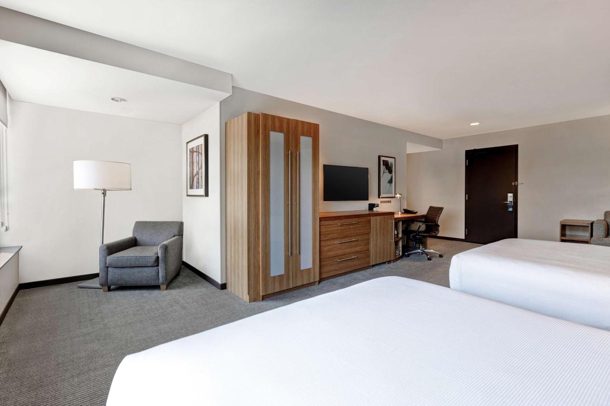 Hyatt Place Bloomington / Normal Exteriör bild